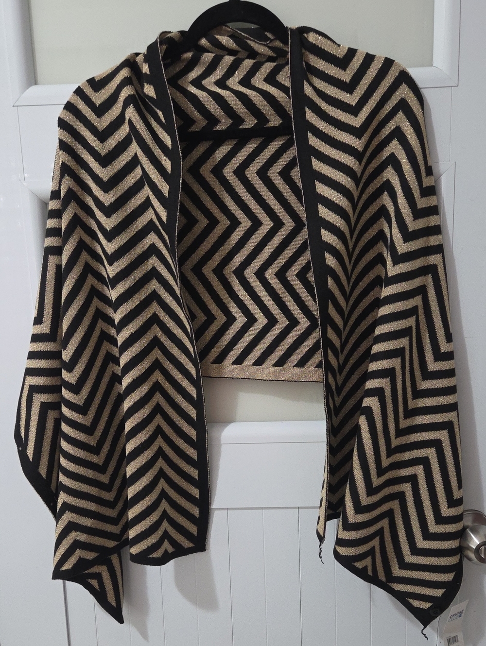 Women's Chevron Open-Front Poncho Wrap Jacket - Black & Beige